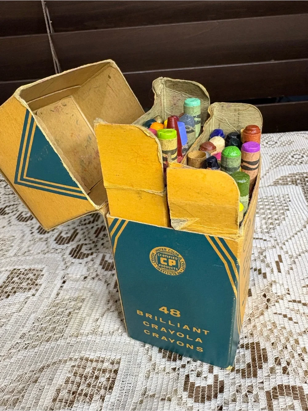 Crayola 48-Count Crayons Box in Yellow and Teal